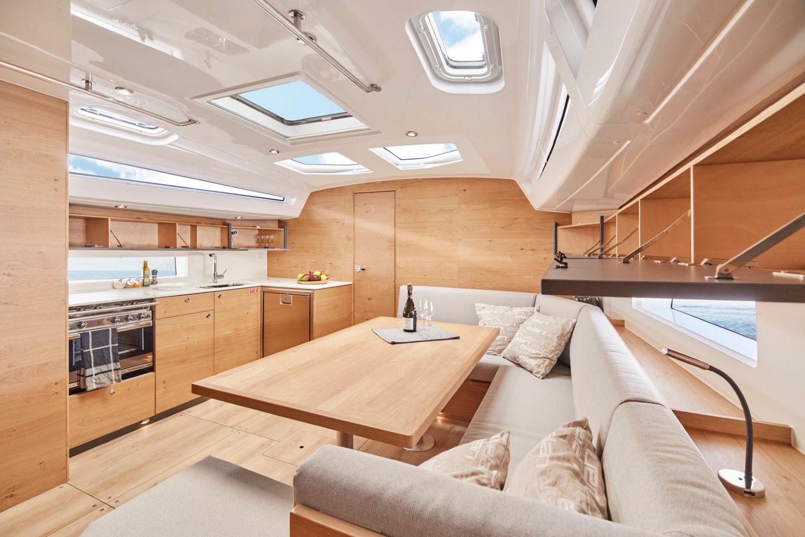 Unity Sailing Yacht