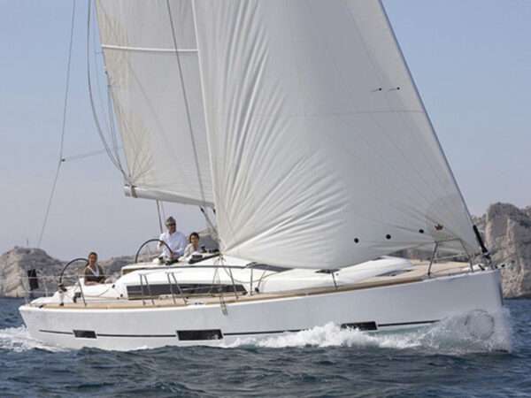 Artemis / Dufour 412 Grand large
