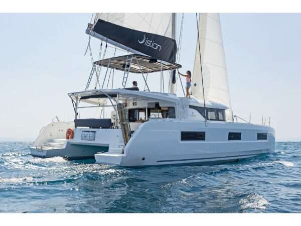 Emmelia / Lagoon 46