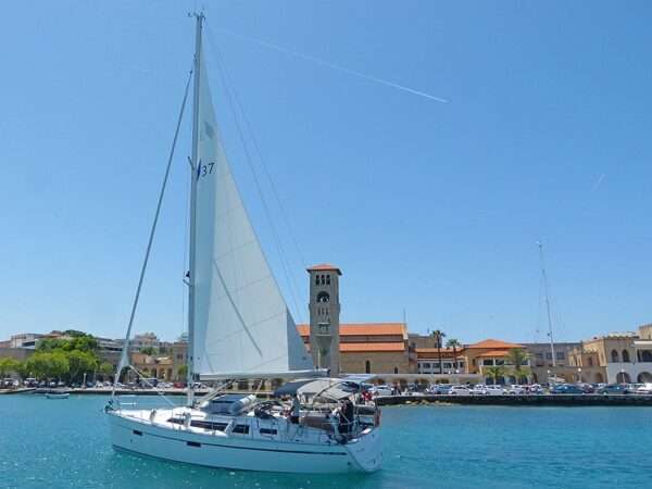 Nenemia / Bavaria 37 Cruiser