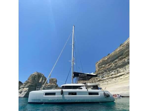 GALAXY (air condition, generator, water maker) _Skippered Only_ / Lagoon 46