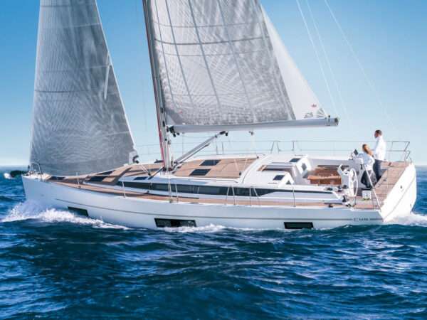 Dawn / Bavaria C45